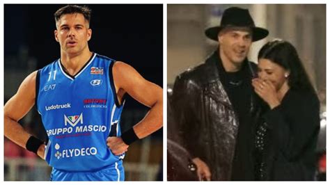 Chi è Bruno Cerella il giocatore di basket paparazzato con Belen