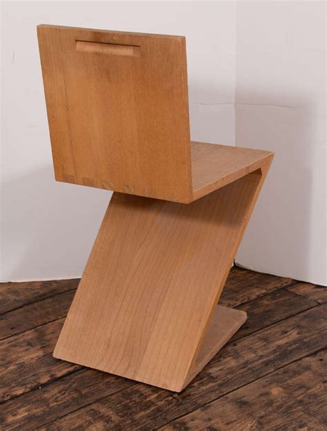 Zig Zag Chair By Gerrit Thomas Rietveld At 1stdibs