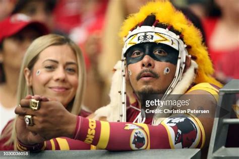 4056 Redskins Fans Stock Photos High Res Pictures And Images Getty