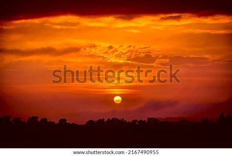 Deep Orange Sundown Sky Sunset Sundown Stock Photo 2167490955 ...