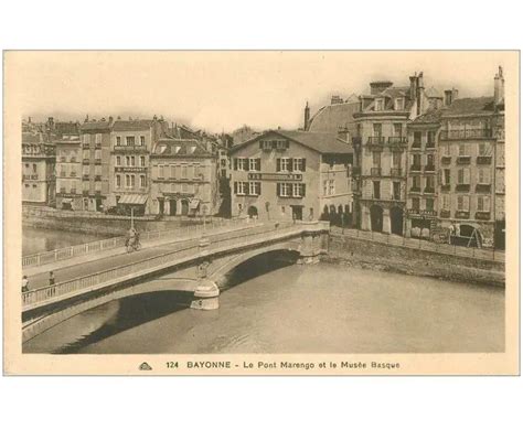 carte postale ancienne 64 BAYONNE Pont Marengo et Musée Basque