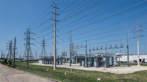 Why it's so hard to protect the Texas power grid from cyberthreats ...