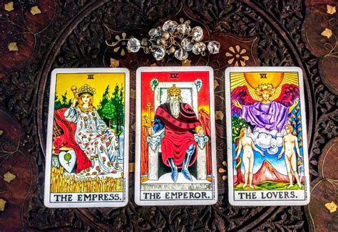 How To Use Tarot Cards For Manifestation Vekke Sind