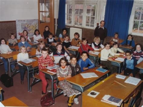 Photo De Classe Cm Ecole Jean Jaures Le Blanc Mesnil De Ecole