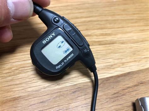 Yahooオークション Sony ソニー Mz E50 Mdウォークマン Walkman ポ