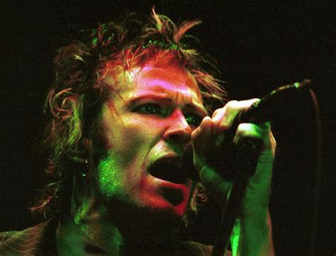 Scott Weiland Of The Stone Temple Pilots Performs In Concert May 21