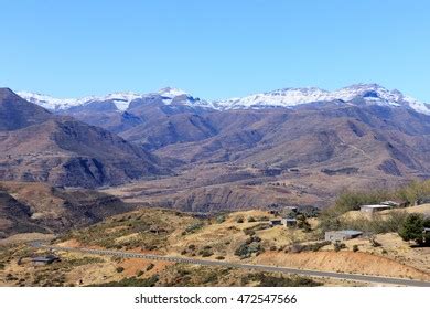 1,062 Lesotho Snow Images, Stock Photos, 3D objects, & Vectors | Shutterstock