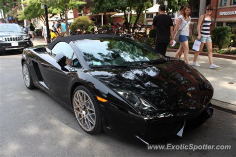 Lamborghini Gallardo spotted in Boston, Massachusetts on 08/24/2012