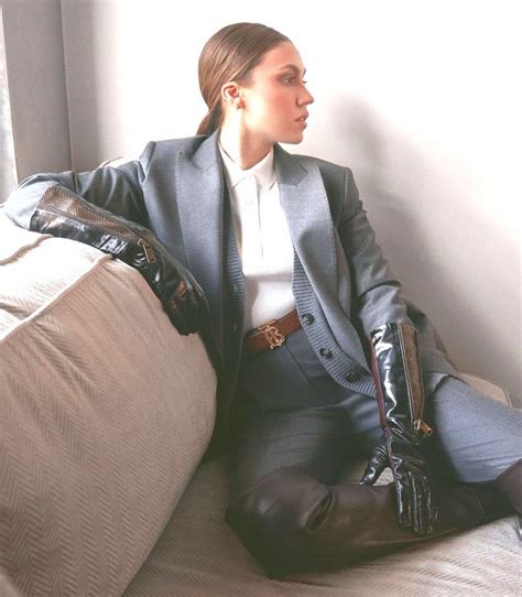 Pin By Emanuele Perotti On Leather Gloves Woman Suit Fashion Leather