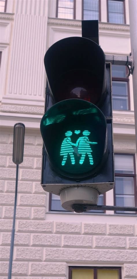 Viennas Same Sex Traffic Lights Here To Stay And Spreading Fast Vienna Muses