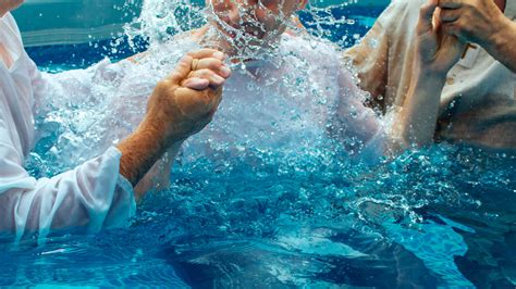 El Bautismo En Las Aguas Viviendo Por La Fe