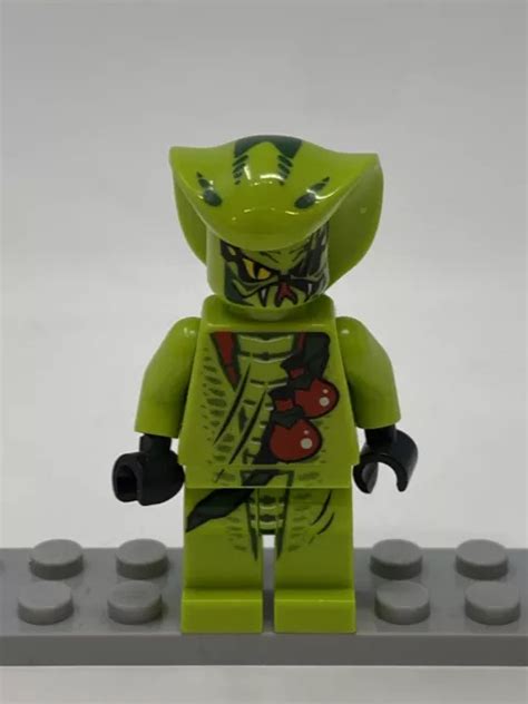 LEGO NINJAGO LASHA Serpentine Snake Minifigure Minifig Venomari Scout