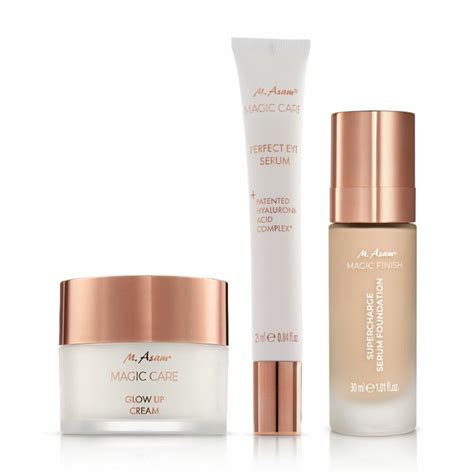 MAGIC CARE Perfektionierter Teint Strahlende Augen Set 3 Teilig Creamy Nude Ansehen