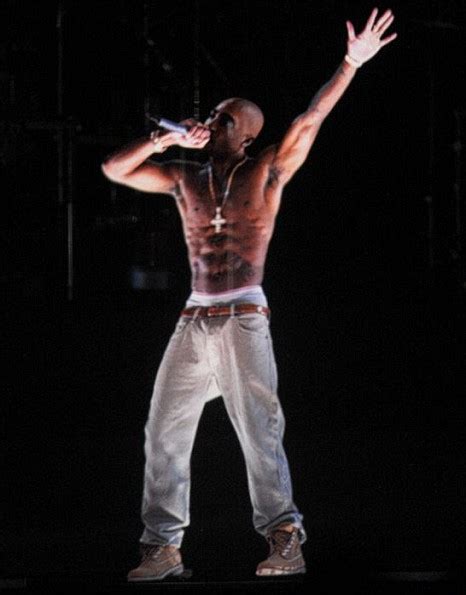 Snoop Dogg performs with Tupac hologram - Music - GTAForums