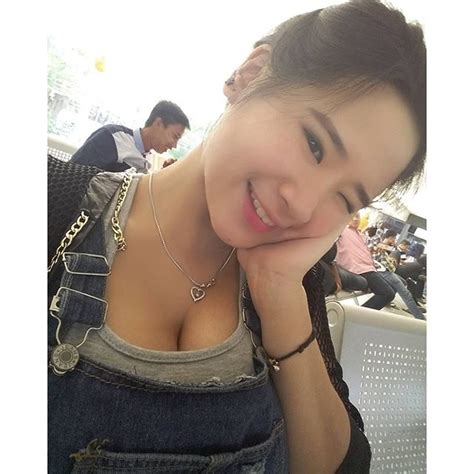 Vania Gemash Seksi Selfie Koleksi Best Hot Zona Artis Lagi