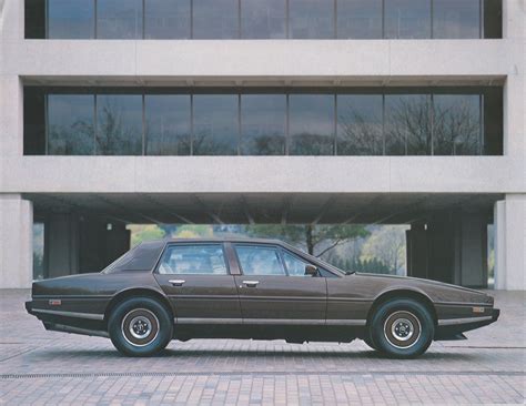 Aston Martin Lagonda Usa Leaflet English Language About 1990