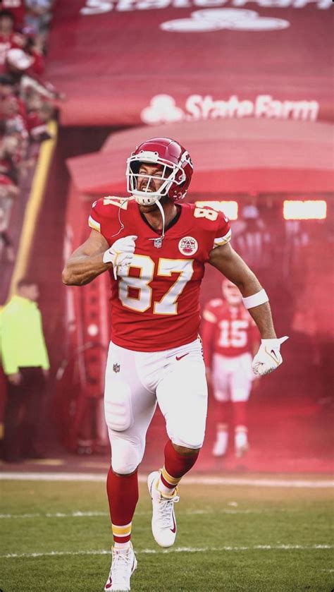 Pin by Keli Goss Campbell on Travis Kelce | Kansas chiefs, Kansas city ...