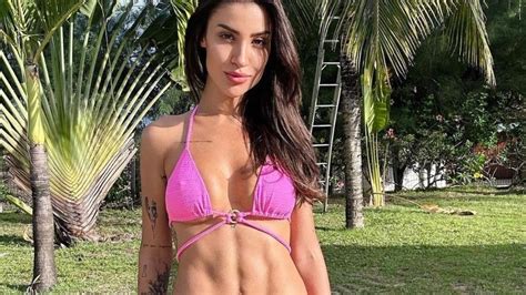 Bianca Andrade Rebate Críticas Sobre Seu Corpo Estar Largado