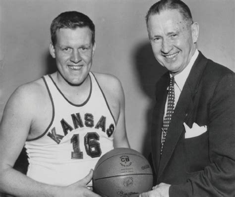 Kansas Jayhawk Basketball Great Clyde Lovellette Dead At 86 Legacy Lives On