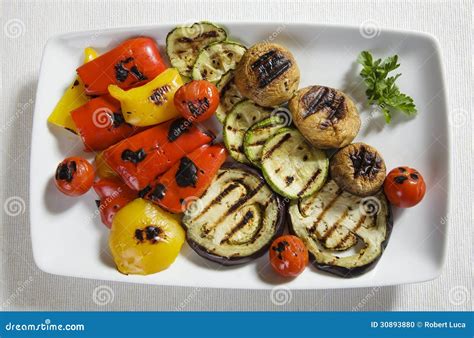 Verduras Asadas A La Parrilla Foto De Archivo Imagen De Clasificado