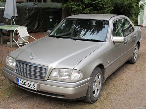 Mercedes Benz C 180 Elegance 4d A Porrasperä 1995 Vaihtoauto Nettiauto