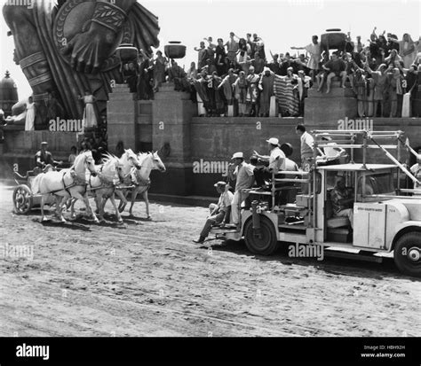 Ben hur chariot race 1959 Black and White Stock Photos & Images - Alamy