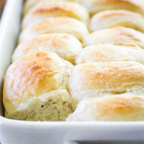 Classic No Knead Dinner Rolls Recipe Soft And Buttery