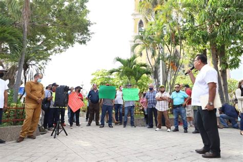 En Mazatl N Ferrocarrileros Del Sur Del Estado Se Unen A Huelga Nacional