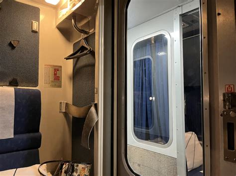 Amtrak roomette experience on the Empire Builder - Trains