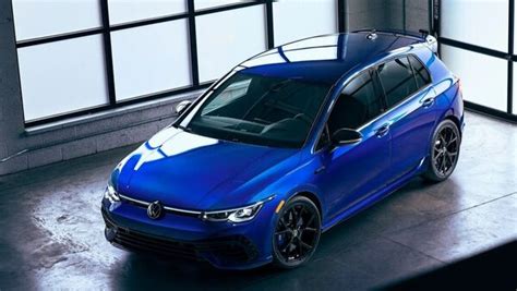 In Pics Volkswagen Golf R 20th Anniversary Edition Marks 20 Years Of