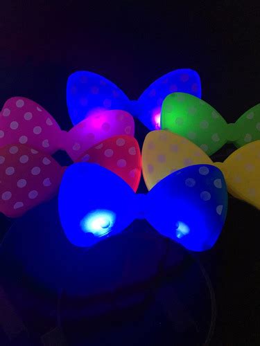 Vincha Moño Minnie Led Luminosa Pack Cotillon Combo X48 Led Cotillón