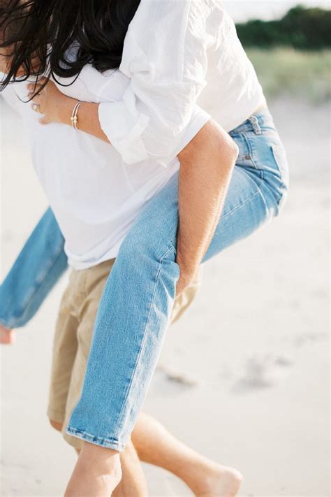 Third Beach Middletown RI Engagement