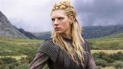 Vikings Saison 4 Katheryn Winnick Lagertha A Un Nouveau Look Tvqc