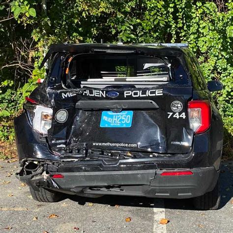 Vehicle Smashes Into 2 Cop Cars In Methuen Essex Daily Voice