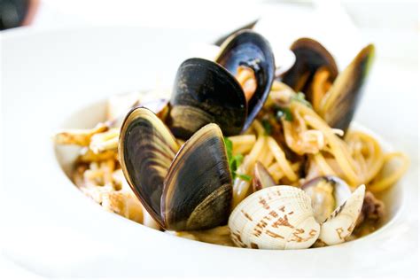 Top 10 Seafood Dishes from Every Corner of the World