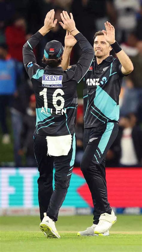 India Vs New Zealand 2nd T20i Suryakumar Yadav Century Deepak Hooda Four Wicket Haul Give