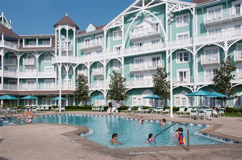 Rent a Deluxe Disney Vacation Club Villa - Disney Pins Blog