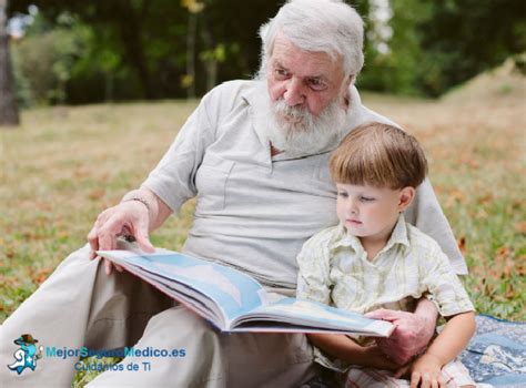 Mejor Seguro Médico para Abuelos 2024 en España