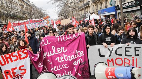 Medio millón de franceses marchan en una nueva protesta contra la