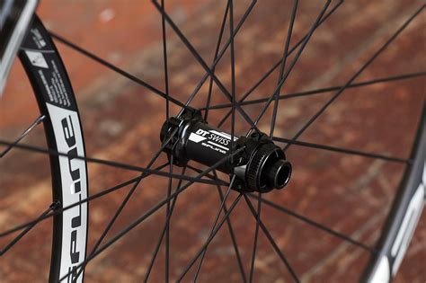 Review DT Swiss R24 Spline Db Wheelset Road Cc