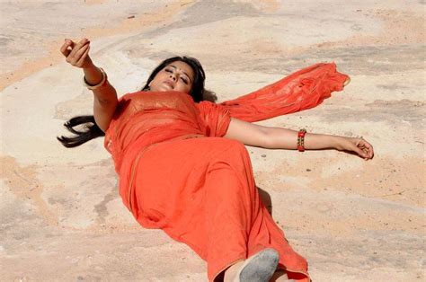A COMPLETE PHOTO GALLERY INDIAN ACTRESS NO WATERMARK Anuskha Shetty Hot In Orange ColourSaree