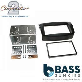 Connects2 CT23TY01 Toyota Yaris 2003 2006 Car Stereo Double Din