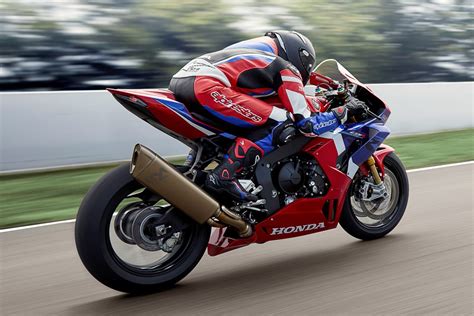 2020 Honda CBR1000RR R Fireblade Price Revealed From RM110 000