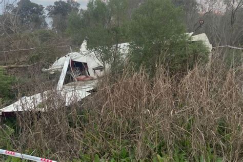 Impactante Una Avioneta Se Precipitó A Los Pocos Minutos De Despegar Y Hay Dos Heridos