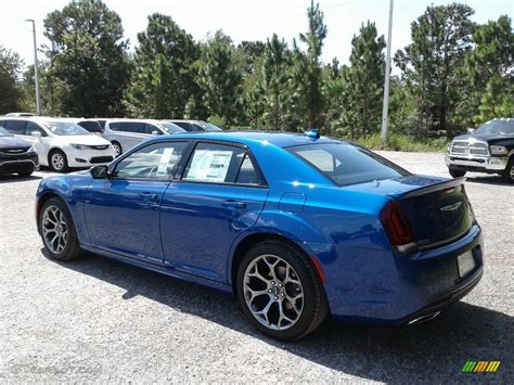 2018 Ocean Blue Metallic Chrysler 300 S 128717769 Photo 3 Gtcarlot