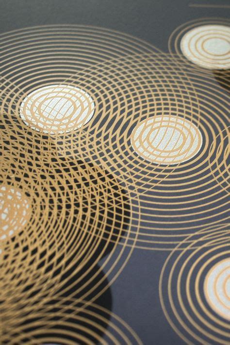 Concentric circles, sound vibration is bridged through this pattern ...