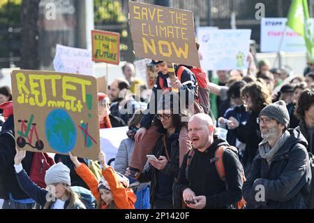 Vienna Austria 03rd Mar 2023 Global Climate Strike Fridays For