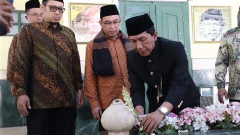 Makam Pahlawan Nasional Kh Noer Ali Jadi Lokasi Pembukaan Kirab