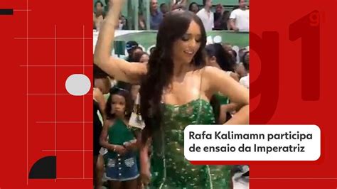 De Vestido Transparente Rafa Kalimann Arrasa Em Ensaio Da Imperatriz