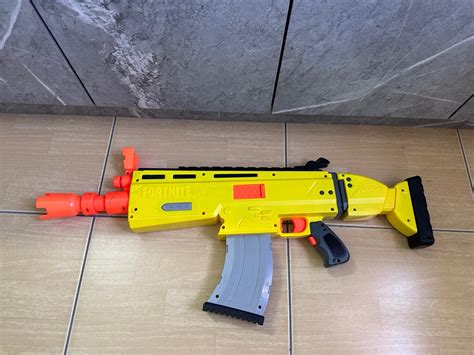 Fortnite Ar L Nerf Elite Dart Blaster Motorized Toy Blaster